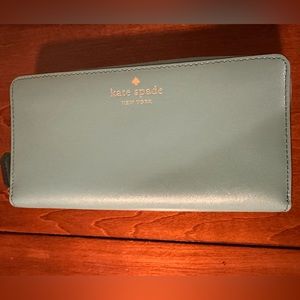 Kate Spade Zip-Around Continental Wallet
